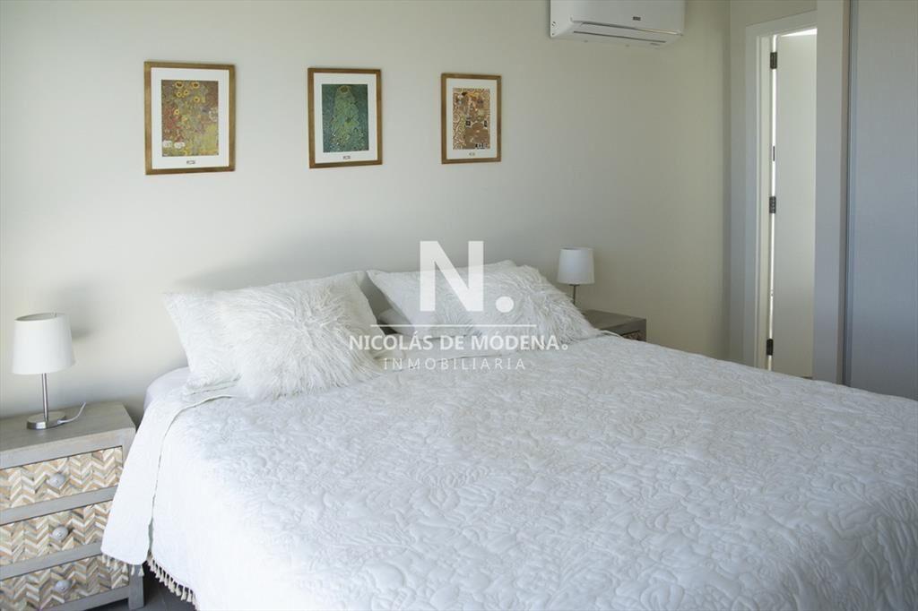 Apartamento en Venta de 2 dormitorios en Av. del