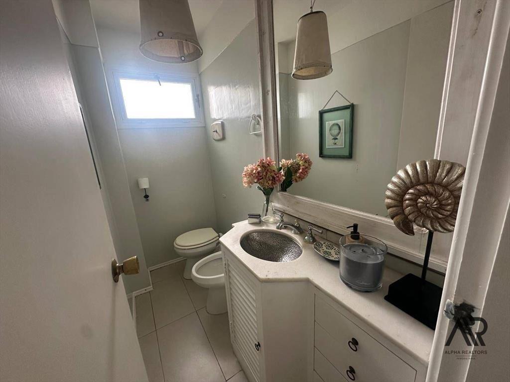 Apartamento en alquiler temporario c/ cochera en Península