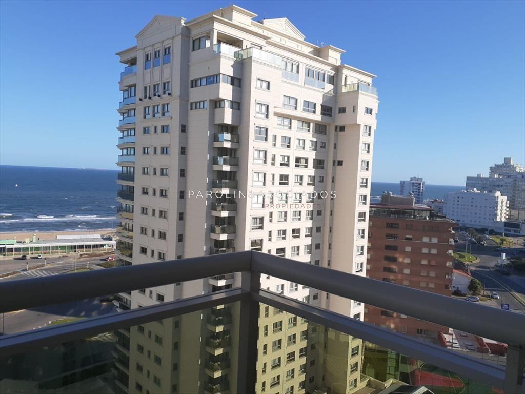 Apartamento en venta en Torre Imperial III, Punta del Este.