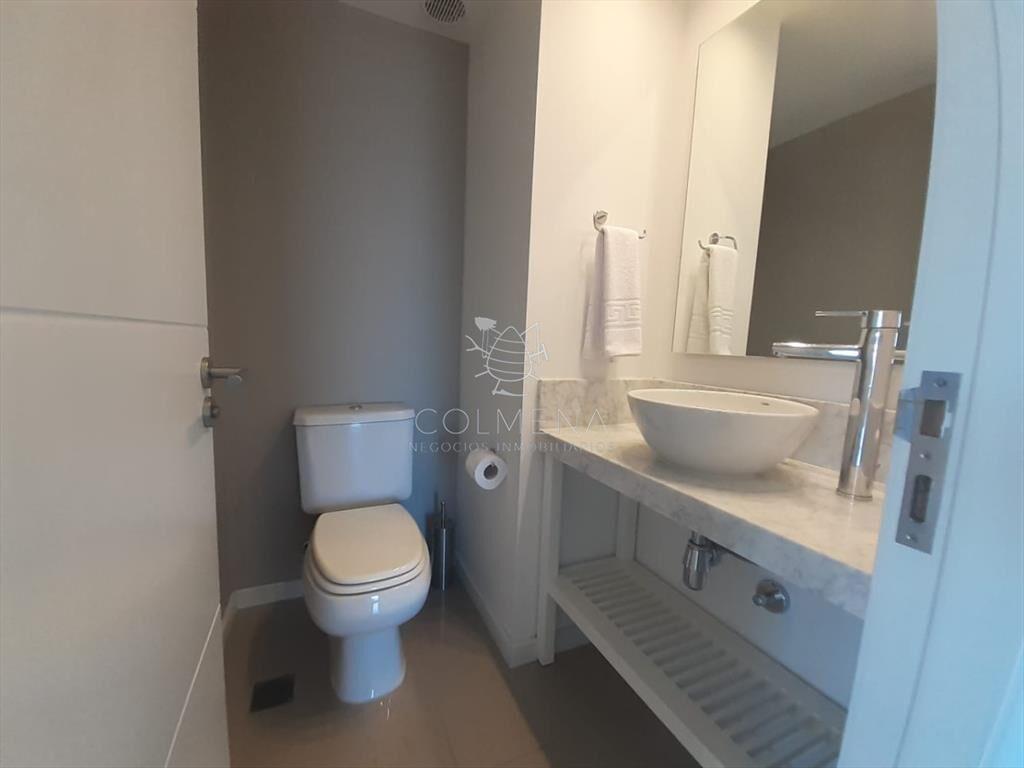 Apatamento en venta de 2 dormitorios en Torre one