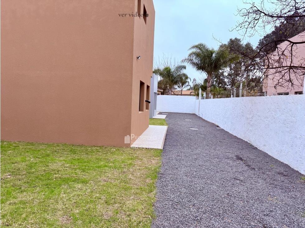 2347/2 casa ph 3 dorm Lomas solymar 2plantas c/cochera parri