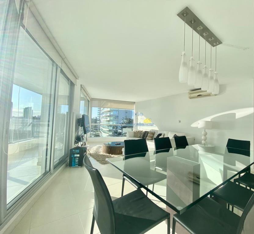 Apartamento 3 dormitorios en Playa Mansa Punta