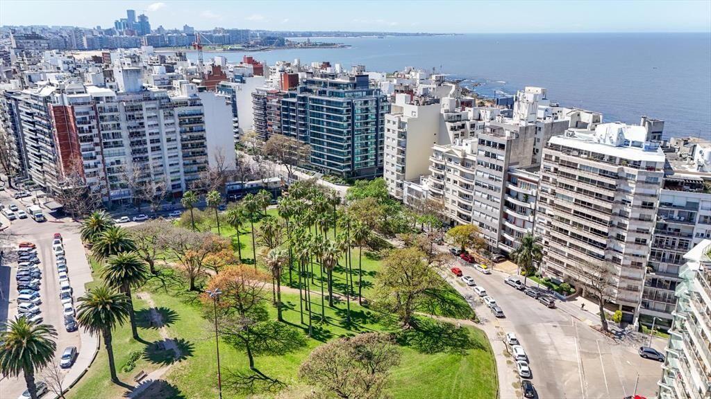 Apartamento penthouse de un dormitorio en venta en Punta C