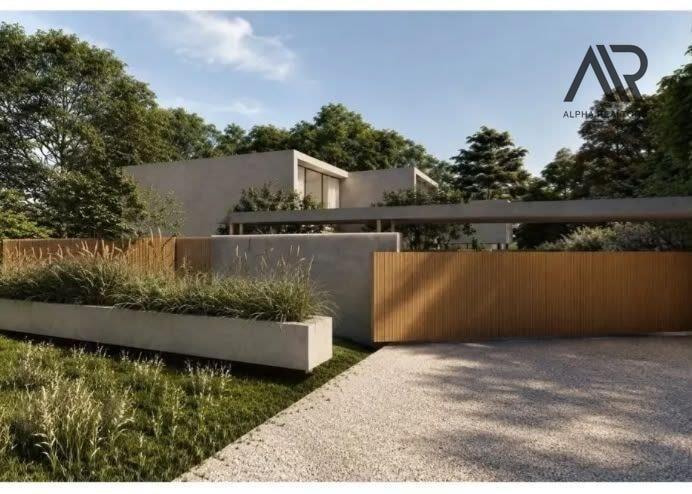 Casa en venta c/ cochera en Ocean Park