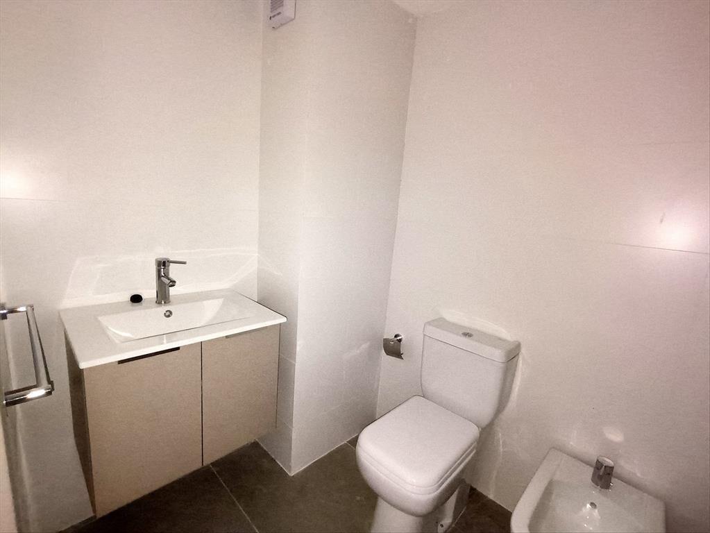 Apartamento venta primer piso con patio garaje 1 dormitorio