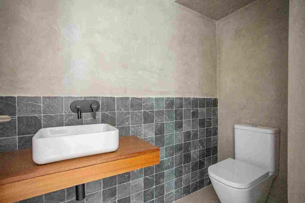 VENTA CASA PH 4 DORMITORIOS EN BARRIO PARQUES 2