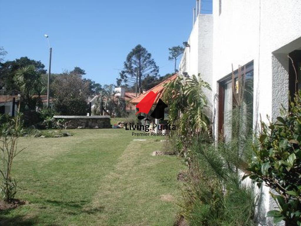 Casa en Mansa, 4 dormitorios *