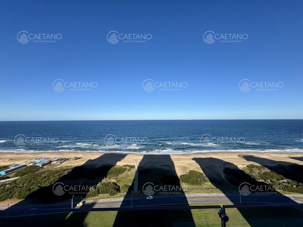 Venta apartamento punta del este, playa brava
