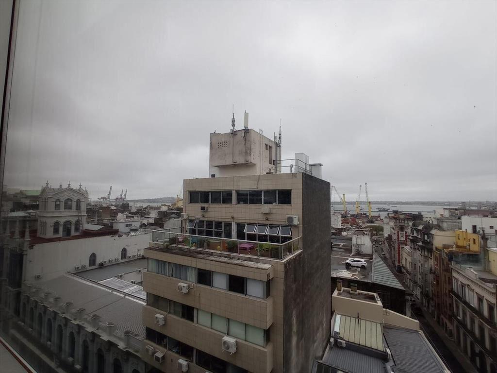 Oficina - Ciudad Vieja