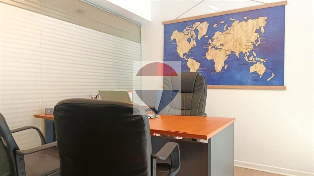 Venta Oficina corporativa en Trade Park +cochera