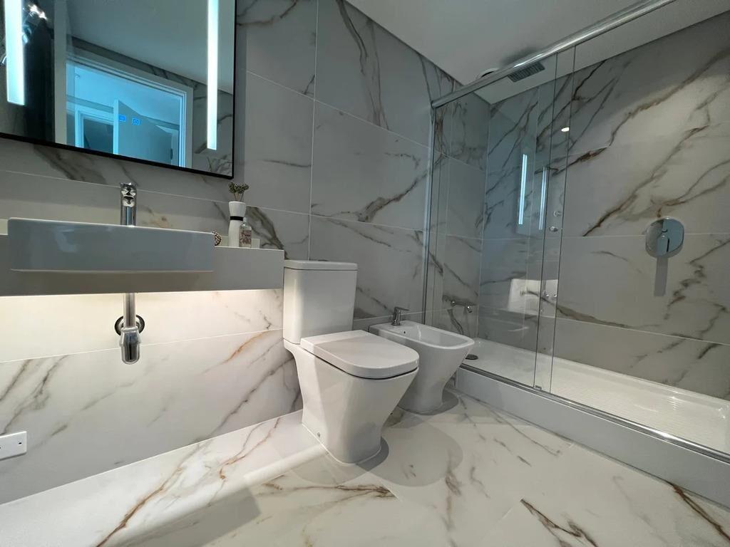 Venta de apartamento monoambiente en Joy MVD, Pocitos