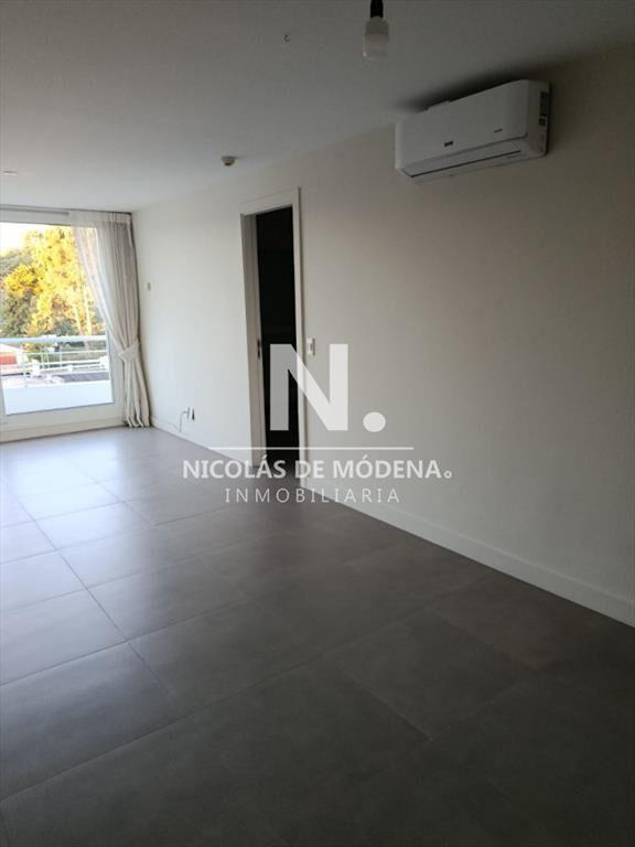 Apartamento en venta de 2 dormitorios y 2 baños,