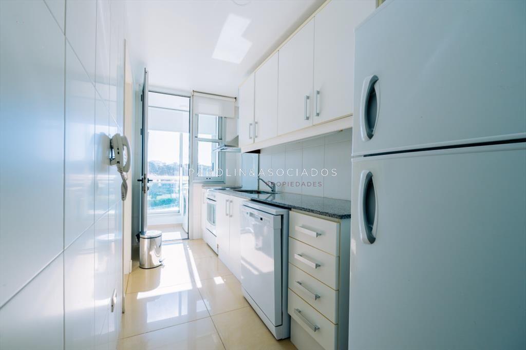 Apartamento a 100 metros del mar, 3 dormitorios más depend