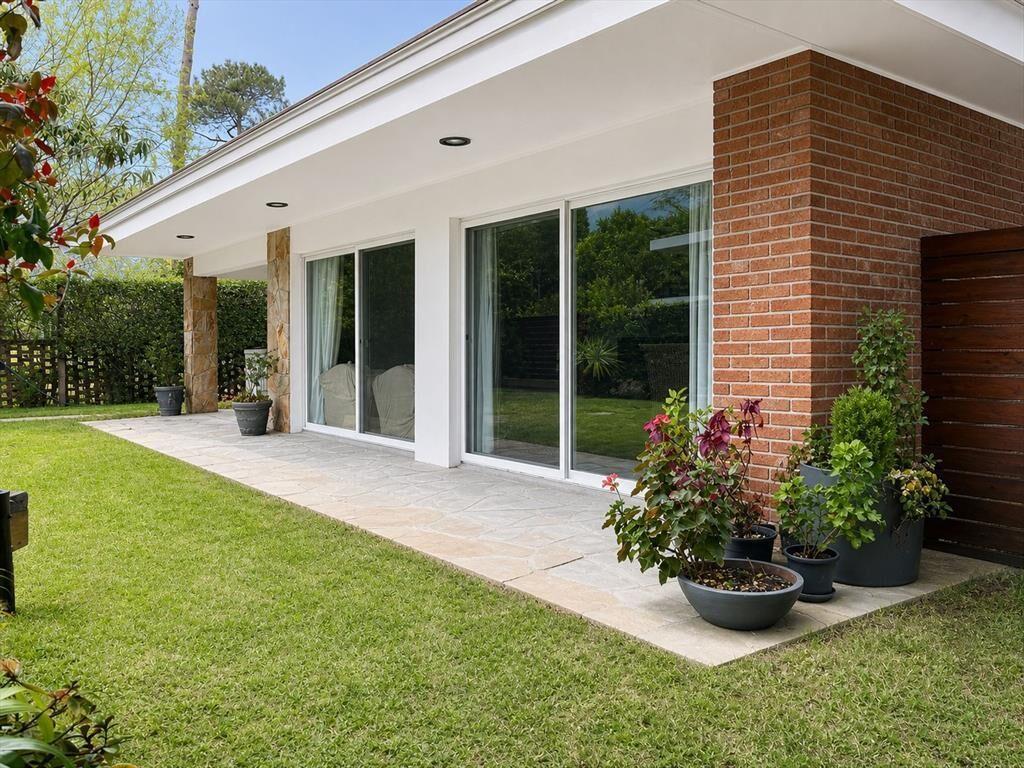 Casa 3 dormitorios con piscina climatizada - Mansa