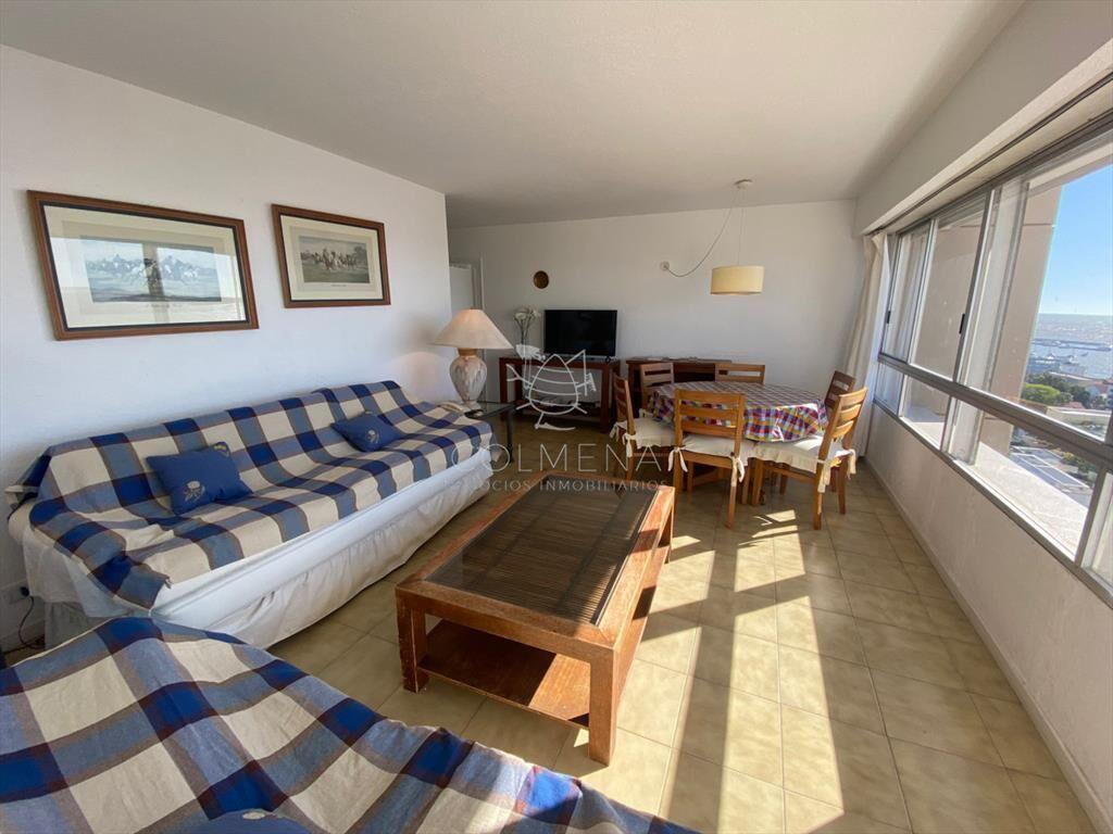 Apartamento en Peninsula, vista playa mansa y
