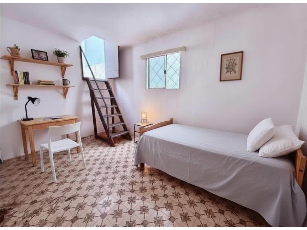 2271/2/p casa 2 dorm + altillo buceo cochera  jardin