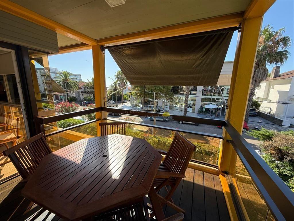 Apartamento en Peninsula, 3 dormitorios *