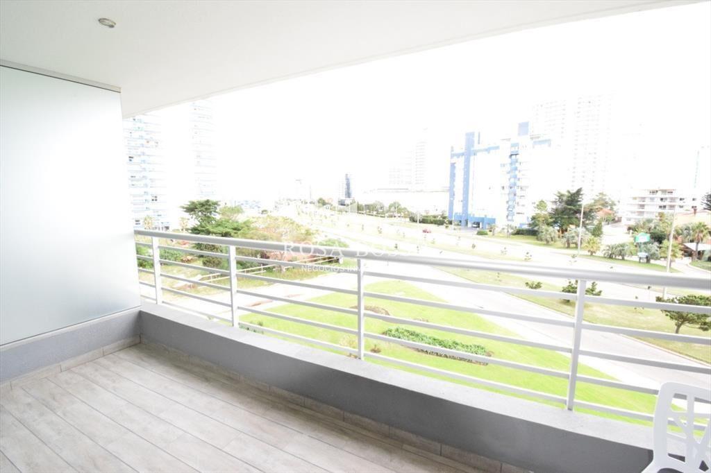 VENTA, apartamento, 2 dormitorios, Mansa, Punta
