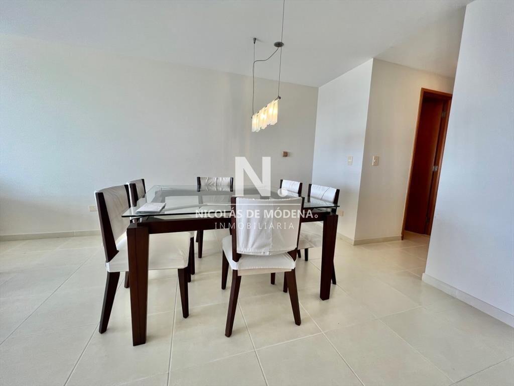 Apartamento en alquiler temporario Playa Mansa 2
