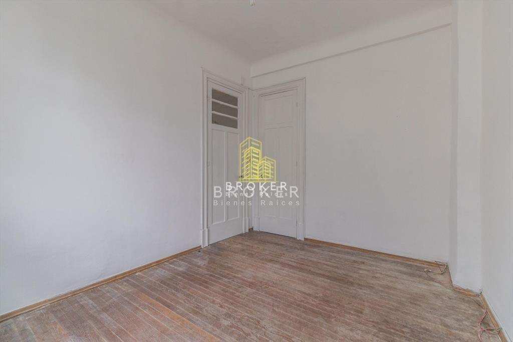 Apartamento 4 dormitorios en Centro Sur