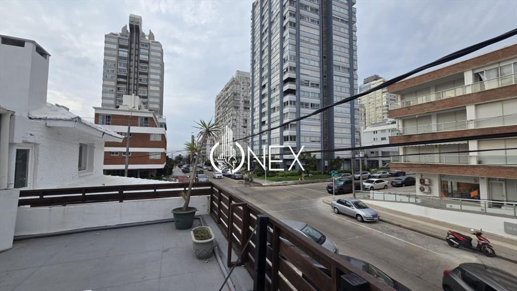 En venta Casa y Local comercial
