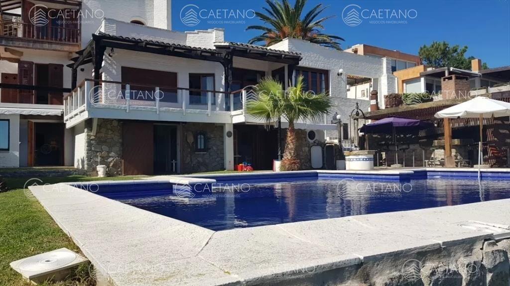 Alquiler temporada gran casa en Punta Ballena en