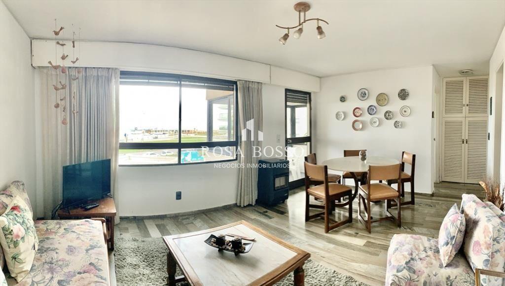 ALQUILER, Apartamento, 2 dormitorios, Brava, Punta del Este