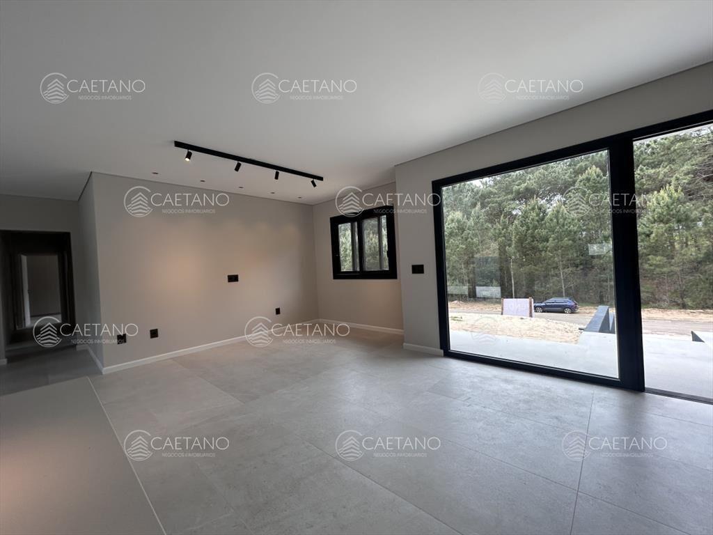 Venta casa en Club del lago Punta Ballena