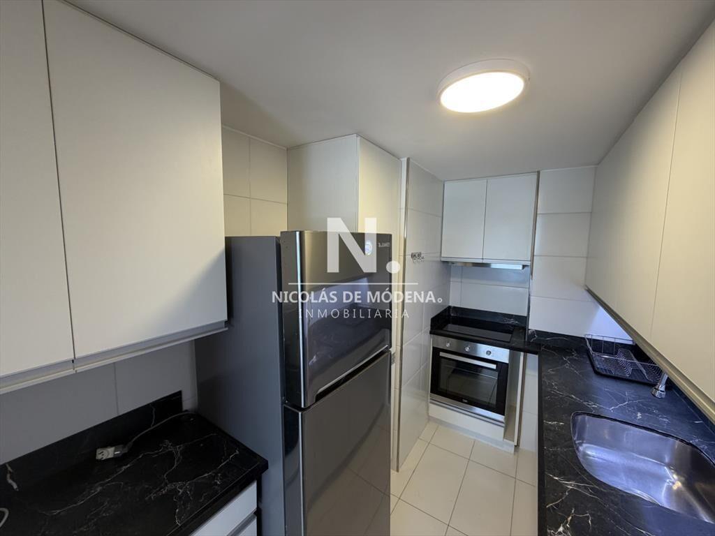 Vende apartamento en Peninsula Punta del Este de 3 dormitor