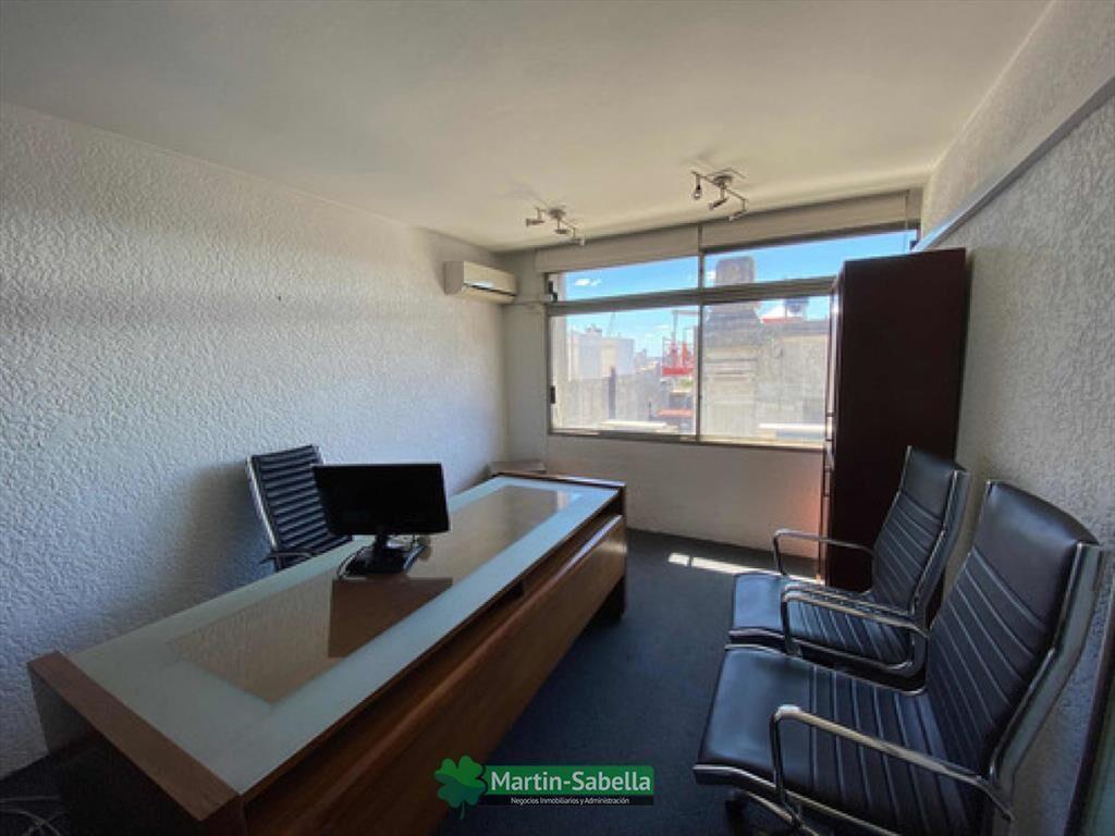 Oficina en Venta - Ciudad Vieja