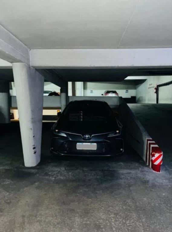 Cochera en venta Ciudad vieja , ideal inversión o uso.