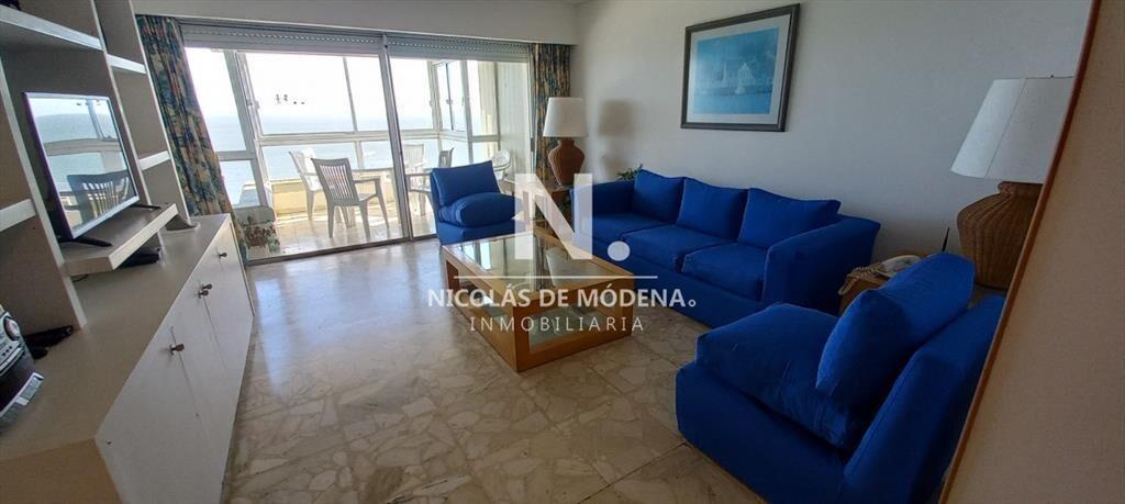 Apartamento en venta de 3 dormitorios en Punta ,