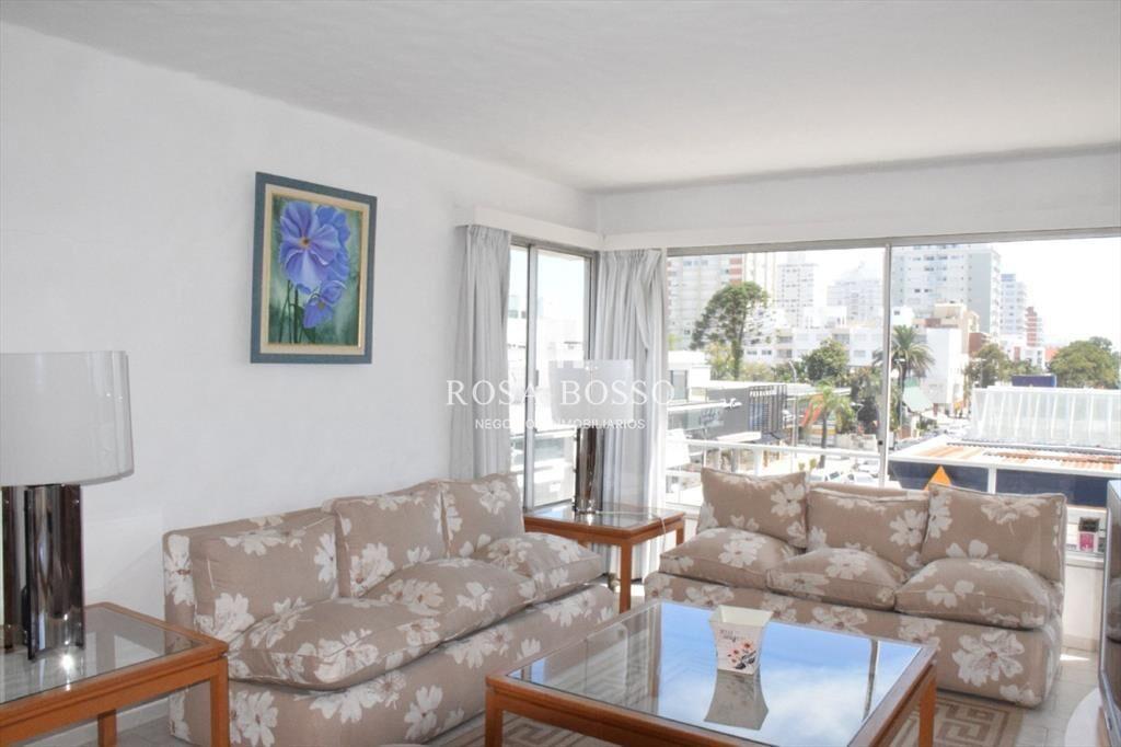 Apartamento en Peninsula, 3 dormitorios *