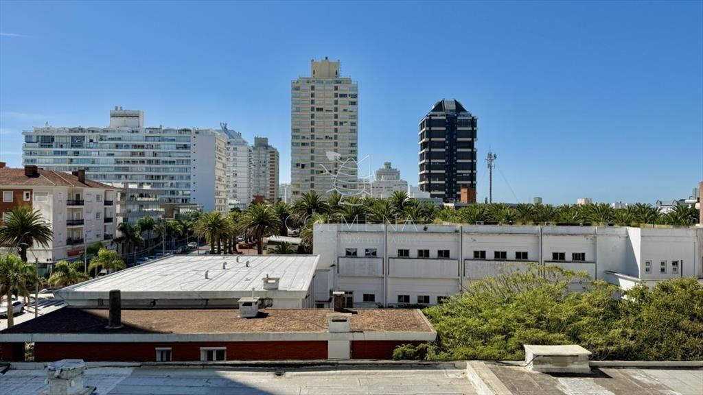 Apartamento en Peninsula, 2 dormitorios *