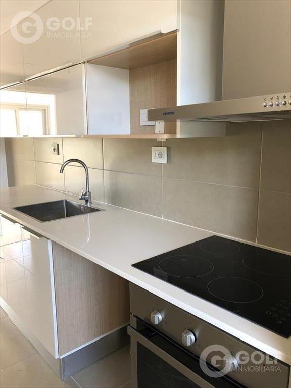 Venta Apartamento Alquilado 3 dormitorios, 2 garajes, Golf,