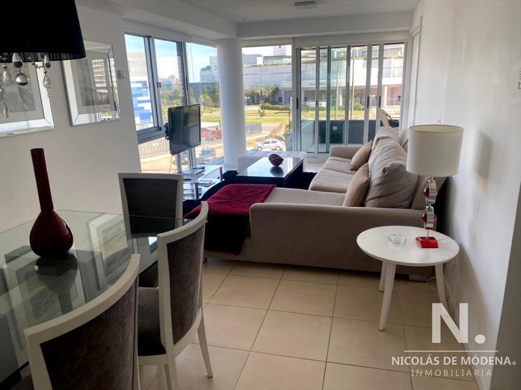 VENTA DE APARTAMENTO DE 3 DORMIOTRIOS EN MANSA PUNTA DEL ES