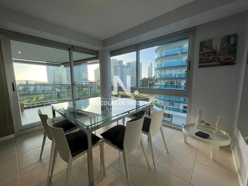 Apartamento en Venta de 3 dormitorios en Playa ,