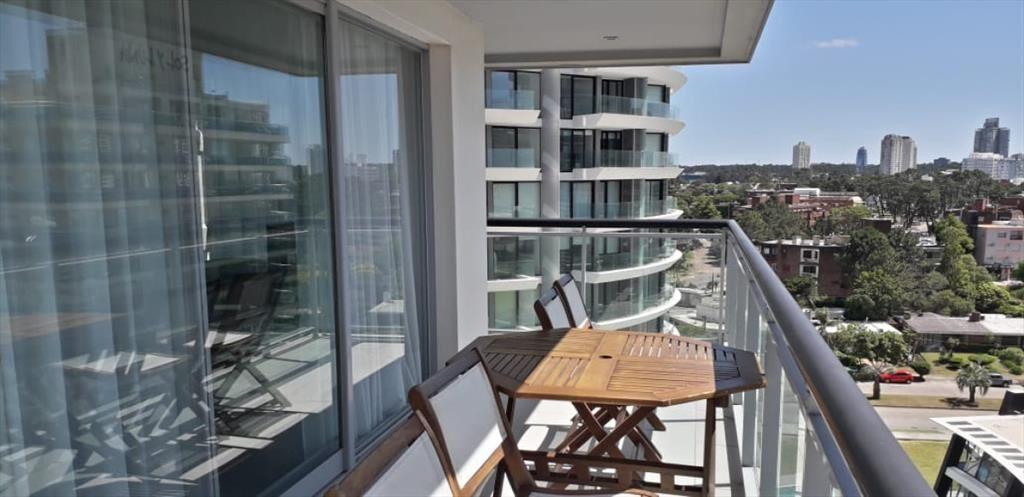 Apartamento en Peninsula, 2 dormitorios