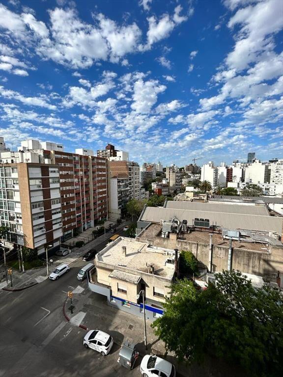 Próximo a rambla de Pocitos, Equipado, un dormitorio nuevo