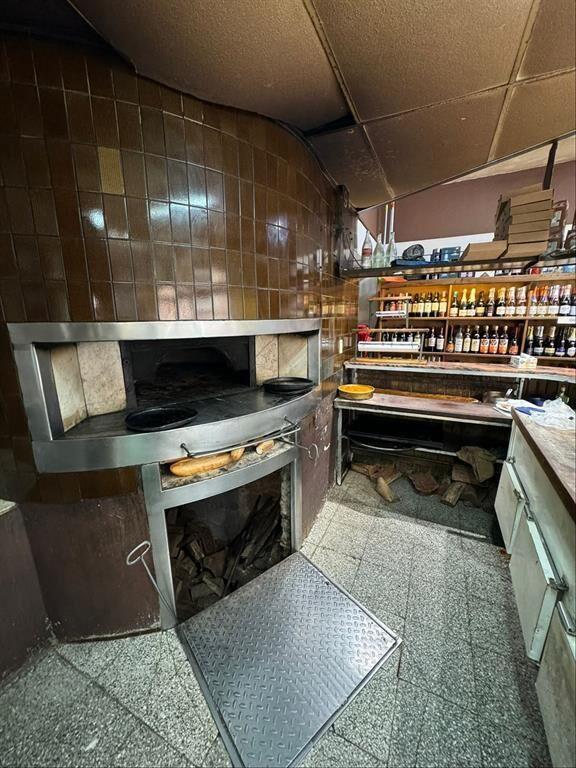 SUPERMERCADO Y ROTISERÍA EN CIUDAD VIEJA, GRAN TRAYECTORIA