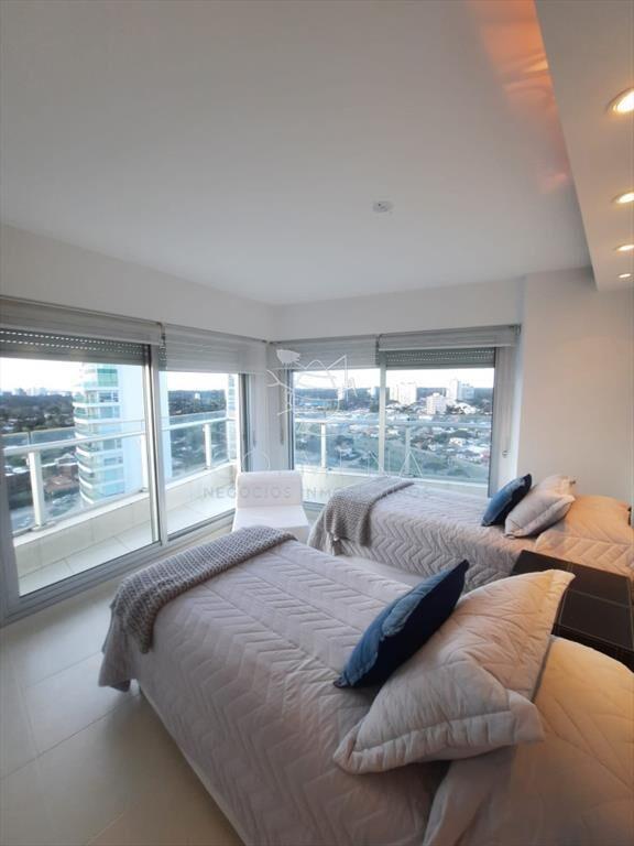 Apartamento en la mansa muy bien ubicado.