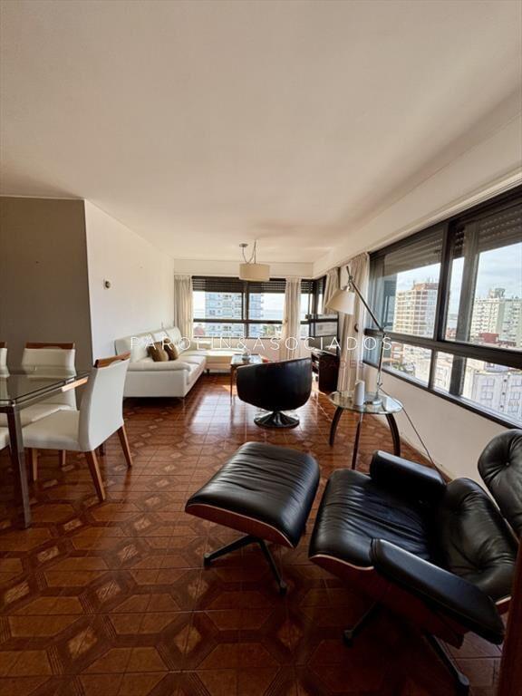 Apartamento en venta Peninsula 3 dormitorios en