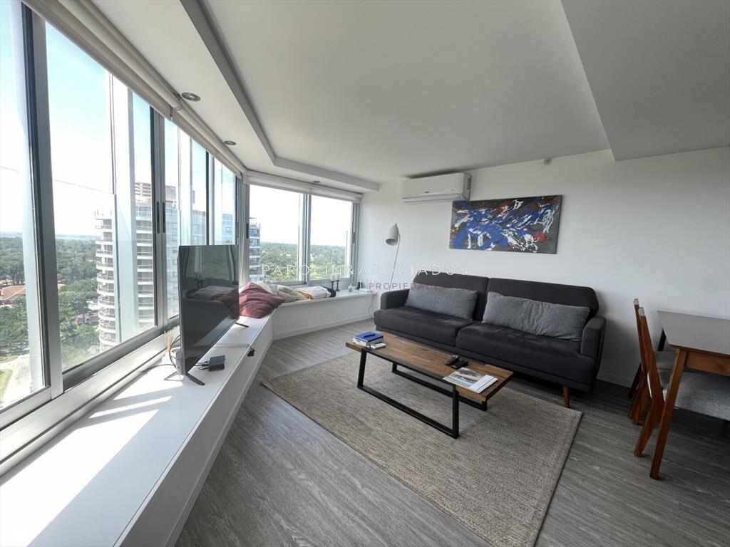 Apartamento en venta, Torre Ocean Drive - Punta del Este