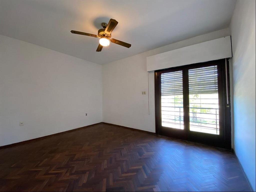 Venta local comercial + 2 casas de altos y terreno
