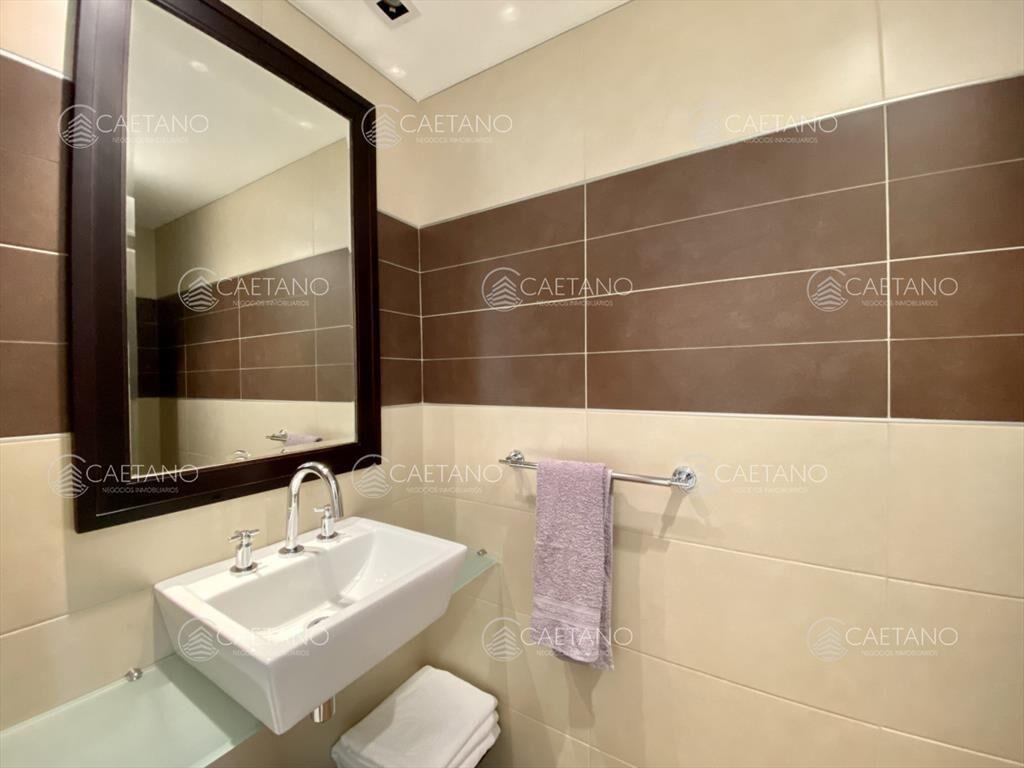 Venta apartamento 3 dormitorios playa brava Punta