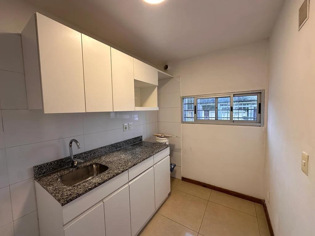 Venta Casa 2 Dormitorios 1 Baño Garaje y Parrillero Malvin N