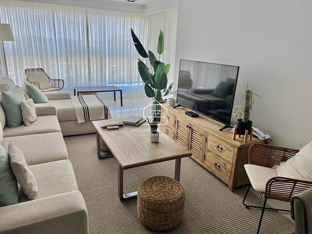 Apartamento de 2 Dormitorios en Look Brava - del