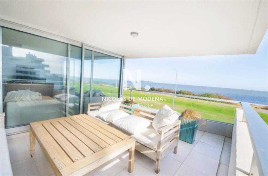 Vende apartamento en Mansa, Punta del Este de 3