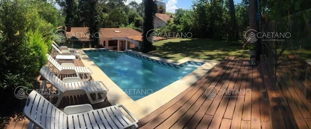 Alquiler hermosa casa en zona privilegiada
