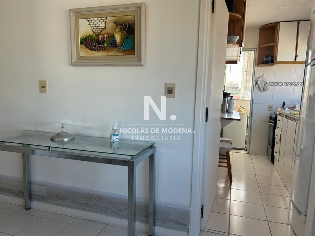 Venta de Apartamento de 3 dormitorios en la